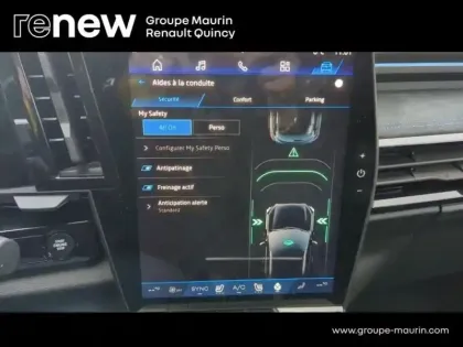 Photo 13 Renault Austral  1.2 E-Tech full hybrid 200ch esprit Alpine - 25