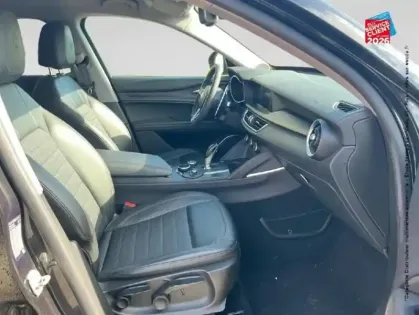 Photo 19 Alfa Romeo Stelvio  2.2 Diesel 180ch Super AT8