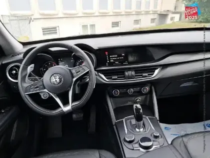 Photo 11 Alfa Romeo Stelvio  2.2 Diesel 180ch Super AT8