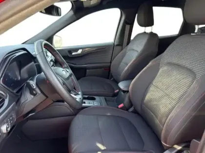 Photo 6 Ford Kuga  2.5 Duratec 190ch FHEV E85 ST-Line BVA