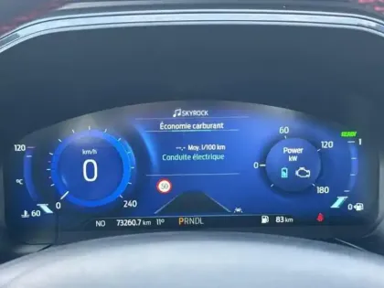 Photo 10 Ford Kuga  2.5 Duratec 190ch FHEV E85 ST-Line BVA