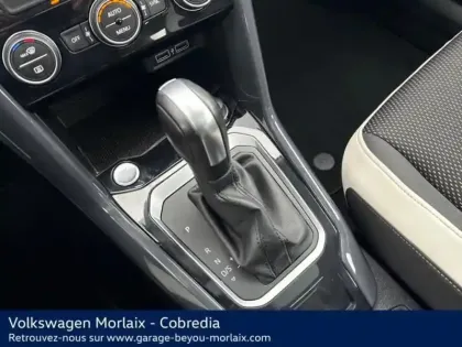 Photo 9 Volkswagen T-roc  1.5 TSI EVO 150ch Carat DSG7 S&S