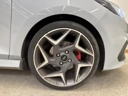 Photo 8 Ford Fiesta  1.5 EcoBoost 200ch ST-Pack 5p