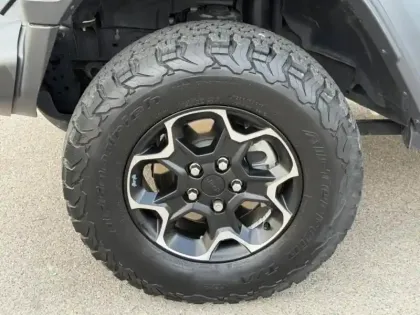 Photo 8 Jeep Wrangler  Unlimited 2.0 T 380ch 4xe Rubicon Rock-Trac