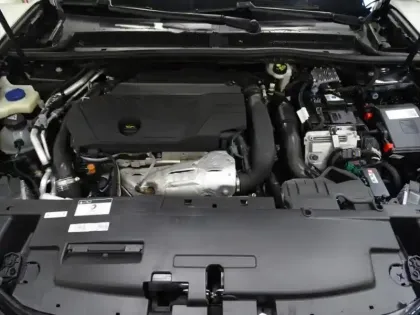 Photo 10 Peugeot 508  HYBRID 225ch GT Pack e-EAT8