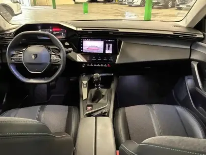 Photo 12 Peugeot 308 Gén. III Ph1 Allure 5