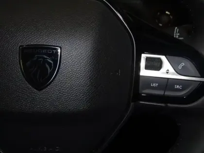 Photo 14 Peugeot 208  1.2 100ch S&S Allure