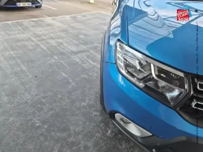 Photo 27 Dacia Sandero  1.5 Blue dCi 95ch Stepway