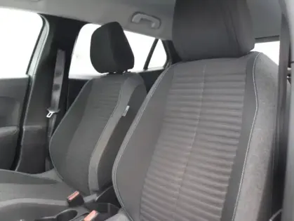 Photo 8 Peugeot 2008  1.2 PureTech 130ch S&S Style EAT8