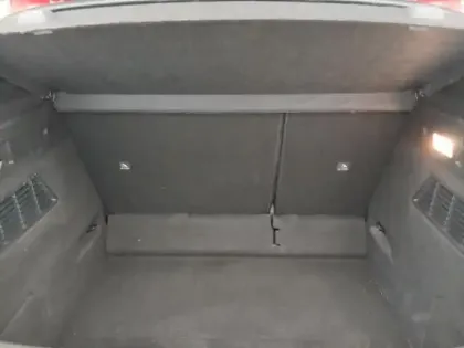 Photo 8 Renault Megane  E-Tech Electric EV60 220ch Iconic super charge