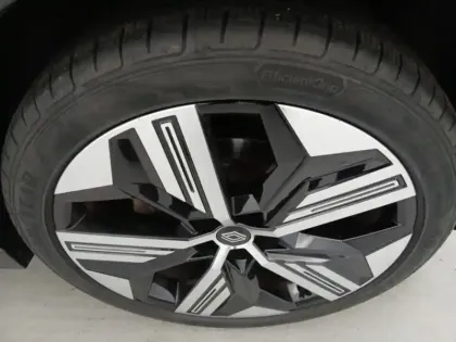 Photo 9 Renault Megane  E-Tech Electric EV60 220ch Iconic super charge