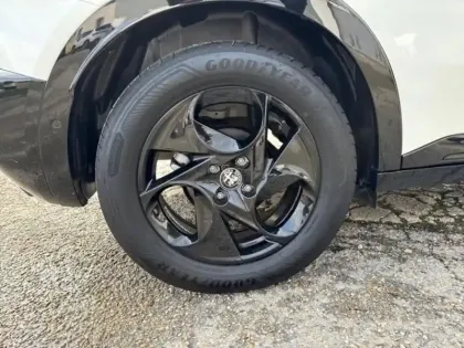 Photo 13 Alfa Romeo Junior  1.2 Ibrida 136ch DCT6