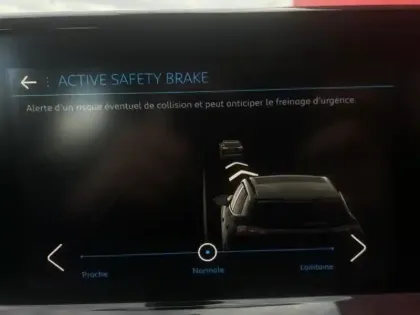 Photo 14 Peugeot 2008  1.2 PureTech 100ch S&S Allure