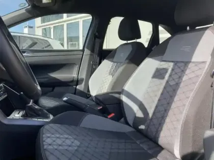 Photo 14 Volkswagen Taigo Gén. I Ph1 Evo R-Line Edition 5