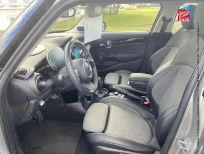 Photo 13 Mini Mini  5 Portes Cooper 136ch Edition Premium Plus BVA7