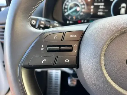 Photo 10 Hyundai Bayon  1.0 T-GDi 100ch Hybrid 48V Intuitive