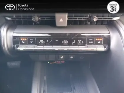 Photo 12 Toyota C-HR  1.8 Hybride 140ch Graphic MY26