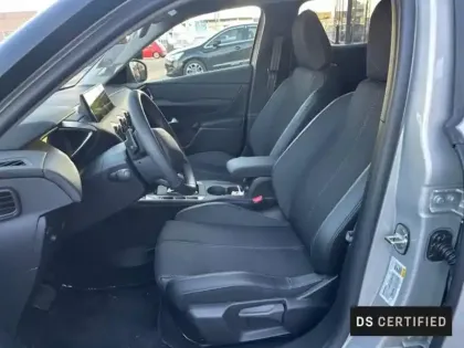 Photo 8 DS DS 3  1.2 Hybride 145ch Pallas Ligne Business