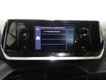 Photo 12 Peugeot 208  1.2 PureTech 75ch S&S Like