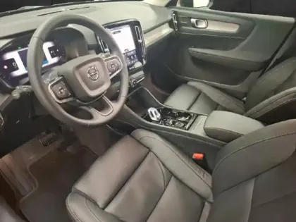 Photo 10 Volvo Xc40  B3 163ch Lounge Edition DCT 7