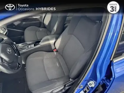 Photo 10 Toyota C-HR  122h Design 2WD E-CVT RC18