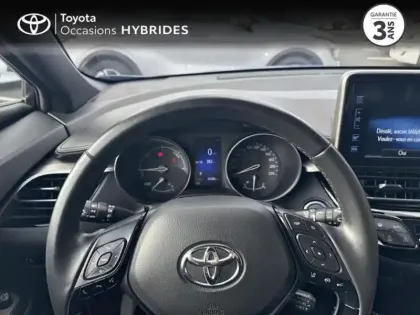 Photo 12 Toyota C-HR  122h Design 2WD E-CVT RC18