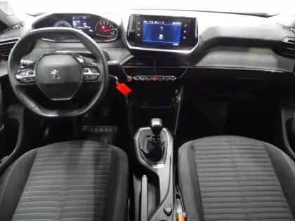 Photo 5 Peugeot 2008  1.2 PureTech 100ch S&S Active