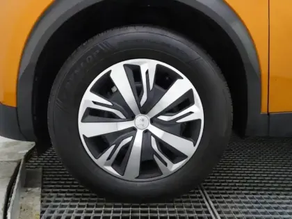 Photo 9 Peugeot 2008  1.2 PureTech 100ch S&S Active