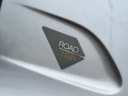 Photo 5 Peugeot 208  e- 136ch Roadtrip