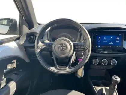 Photo 10 Toyota Aygo  X 1.0 VVT-i 72ch Dynamic