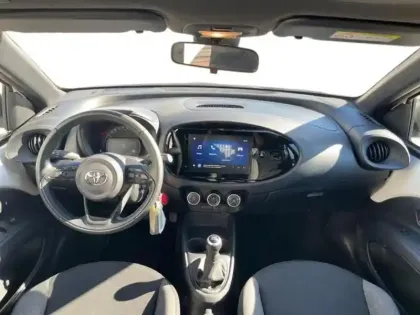 Photo 9 Toyota Aygo  X 1.0 VVT-i 72ch Dynamic