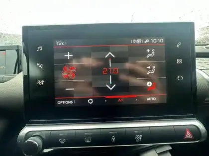 Photo 12 Citroën C4  Cactus PureTech 110ch S&S Shine E6.d