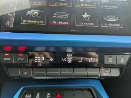 Photo 11 Audi A3  Berline 35 TFSI 150ch Mild Hybrid S line S tronic 7