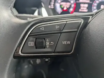 Photo 8 Audi A3  Berline 35 TFSI 150ch Mild Hybrid S line S tronic 7