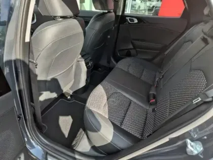 Photo 11 Kia Xceed  1.5 T-GDi 140ch Active DCT7