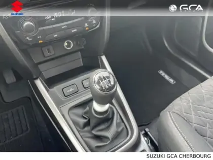Photo 8 Suzuki Vitara  1.4 Boosterjet Hybrid 110ch Style MY25