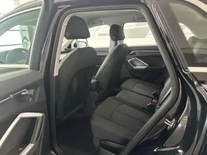 Photo 14 Audi Q3  35 TDI 150ch Design S tronic 7