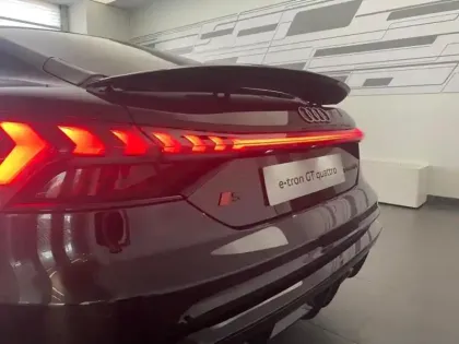 Photo 8 Audi S E-TRON GT Gén. I Ph1 Base 4