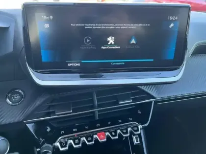 Photo 14 Peugeot 2008  1.2 PureTech 130ch S&S GT EAT8