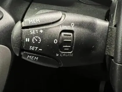 Photo 10 Peugeot Rifter  BlueHDi 100ch Standard Active