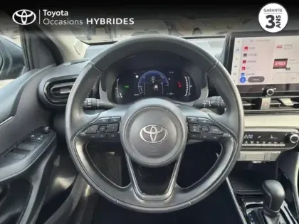 Photo 14 Toyota Yaris  116h Design 5p MC24