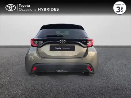 Photo 6 Toyota Yaris  116h Design 5p MC24