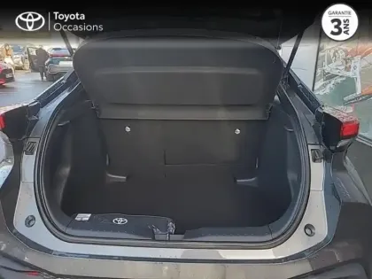 Photo 9 Toyota C-HR  1.8 Hybride 140ch Dynamic NG23