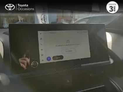 Photo 14 Toyota C-HR  1.8 Hybride 140ch Dynamic NG23