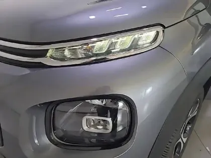 Photo 15 Citroën C3 Aircross  BlueHDi 100 S&S BVM6