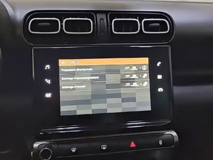 Photo 22 Citroën C3 Aircross  BlueHDi 100 S&S BVM6