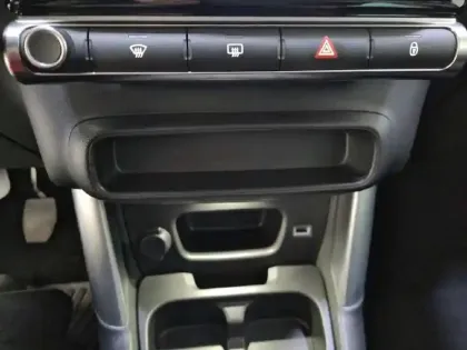 Photo 25 Citroën C3 Aircross  BlueHDi 100 S&S BVM6