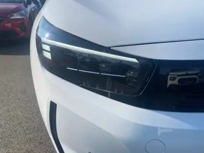 Photo 19 Opel Corsa  1.2 Turbo Hybrid 100 ch e-DCT6