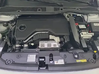 Photo 38 Opel Corsa Gén. VI Ph2 GS 5