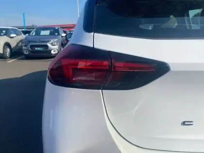 Photo 20 Opel Corsa  1.2 Turbo Hybrid 100 ch e-DCT6